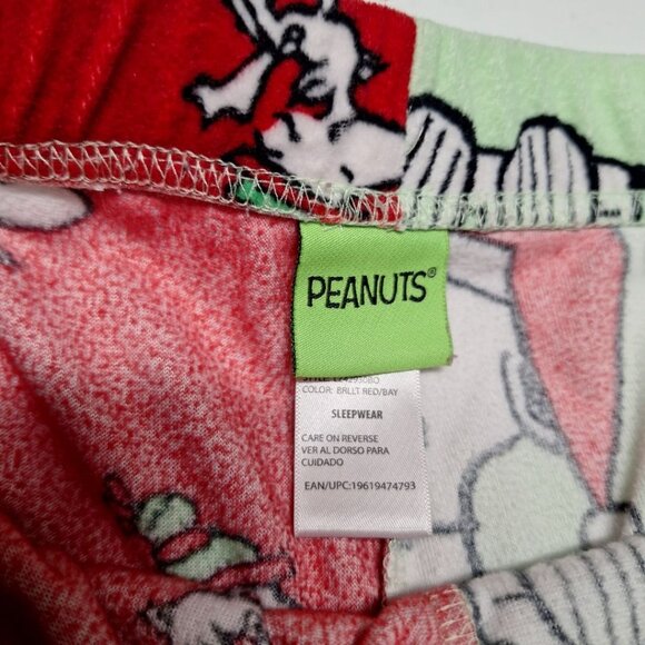 Peanuts Christmas Snoopy Red Green Pants Fluffy Soft Womens Large 12 10 Santa - Picture 4 of 8